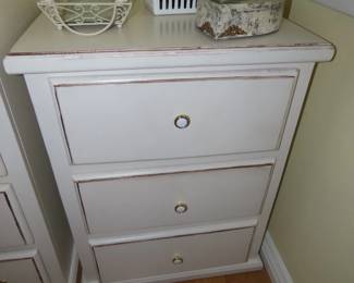 Three drawer chest.