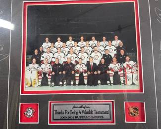 Buffalo Sabres 2000-2001 Photo Display Autographs