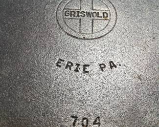 #8 Griswold Small Block Logo 704