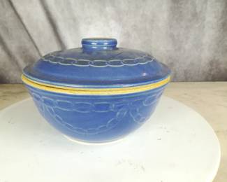 Lavendar Mixing Bowl with Matching Blue Lid