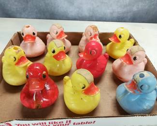 (11) Knickerbocker Plastic Carnival Ducks