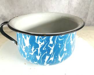 Blue & White Swirl Graniteware Handled Pot