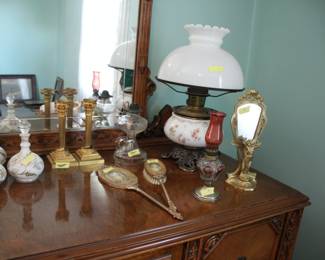 Dresser top items