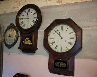 Regulator clocks