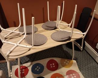 Table + 4 Chairs matching