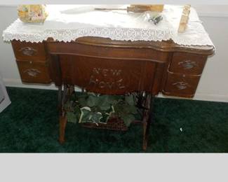 NEW-HOME Cabinet Sewing Machine