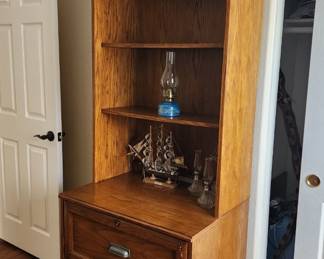 Ashley Furniture Oak Finish Desk Unit
can be rearranged