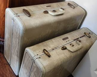 2 Samsonite Shwayder Brothers Marble Cream Suitcases