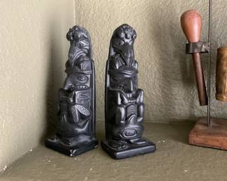 Totem Style Book Ends