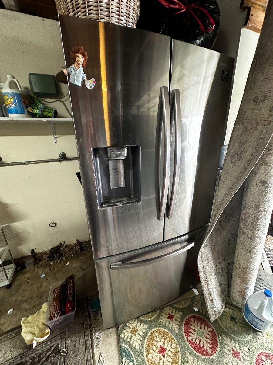 Estate Sale Costa Mesa starts on 5/4/2024