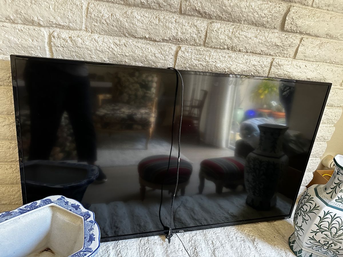 Estate Sale Costa Mesa starts on 5/4/2024