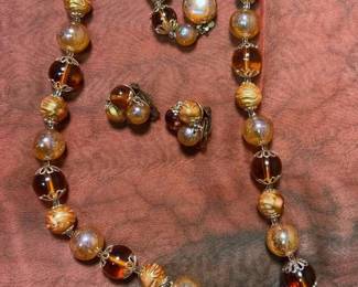 Japan, Amber Colored Beaded Set