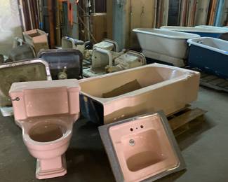 Vintage Bathroom Sets