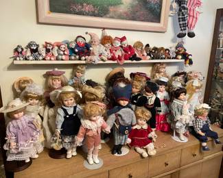 All types of porcelain dolls
