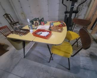 Vintage table and Chairs 