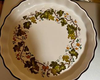 Wedgwood Vine