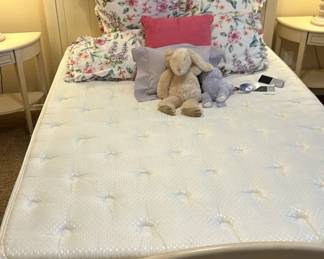 Queen Size Sleep Number Mattress And Lane Headboard And Night Stands