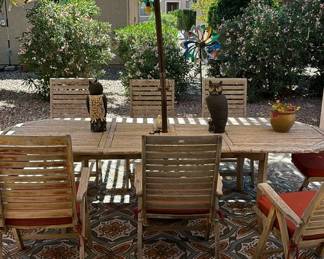 Big Beautiful Patio Table With 10 Chairs And More