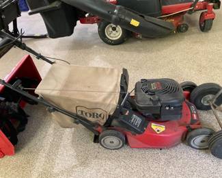 Toro lawnmower 