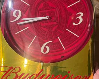 Budweiser beer sign / clock 