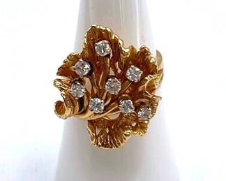  01 Vintage 1950s Diamond Cluster Ring In 14K Gold