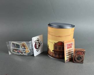 Lot 579 | Tom's Bank Zippo