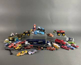 Lot 272 | Lot of Die Cast Cars