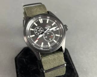 Lot 4i | Orient Defender Watch