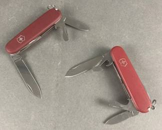 Lot 222 | 2 Swiss Army Knives
