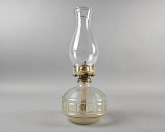 Lot 370 | Vintage Lamp Light Farms Oil Lamp