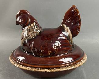 Lot 112 | Vintage Hull Hen on a Nest Oven Proof Dish