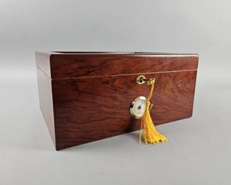 Lot 327 | Vintage Cigar Humidor Hygrometer Box