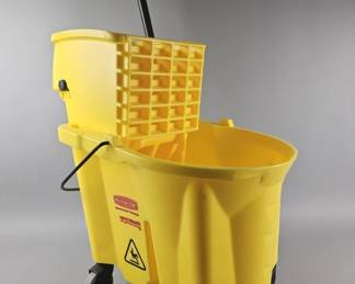 Lot 616 | Rubbermaid Commercial Mop Bucket