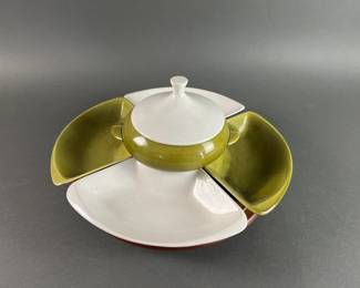Lot 324 | MCM California Pottery Lazy Susan Chip/Dip