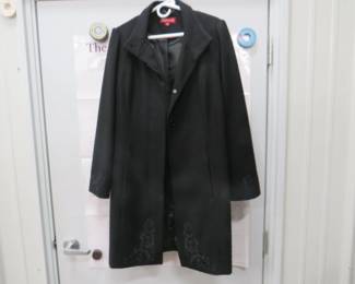 Lot 161. Large Women's Merona Wool Coat in very good condition