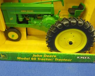 Lot 104. Ertl John Deere Model 60 1:16 scale die-cast