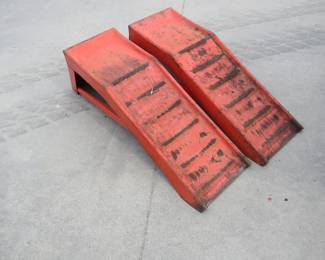 Lot 280. Metal car ramps