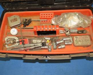 Lot 159. Black and Decker 22" toolbox with contents