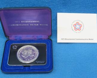 Lot 146. Bicentennial sterling silver medal.&nbsp; Original case and COA.&nbsp; .925 ounce silver.
