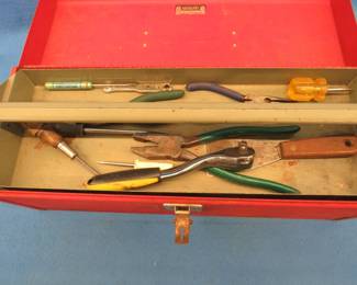 Lot 234. Kennedy all-metal toolbox with contents