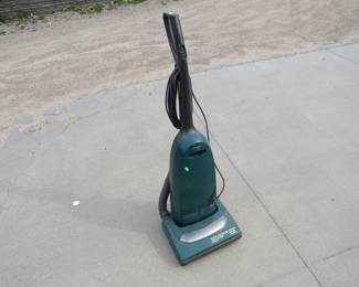 Lot 276. Panasonic vacuum