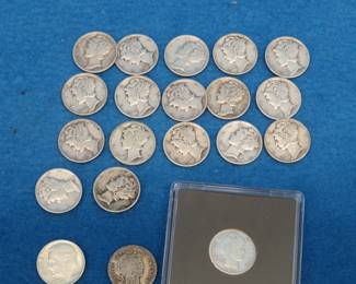 Lot 186. Two Barber, 17 Mercury, and one Roosevelt silver dimes