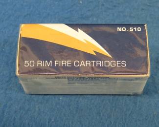 Lot 386. 50 vintage federal Lightning.22 LR rounds in wrapped box in mint condition