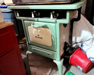 Beaver Green Porcelain Gas Stove