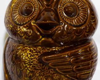 222 - USA Pottery vintage owl cookie jar, 10.5"
