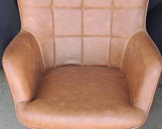 Tufted Wingback Chair 