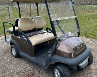 2011 Club Car gas golf cart with flip flop seat 