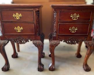 PR OF CHIPPENDALE MAHOGANY NIGHT STANDS