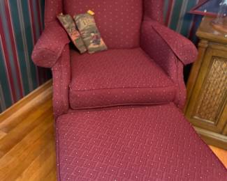 wing back chair w/ottoman