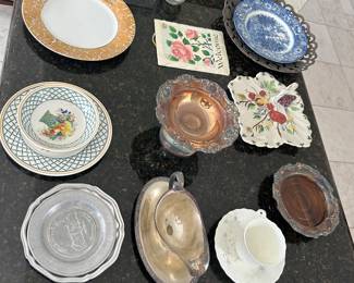 Kitchenware / Dishes